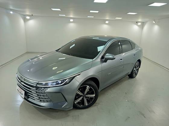 BYD KING 1.5 DM-I PHEV GS AUTOMÁTICO BYD KING 1.5 DM-I PHEV GS AUTOMÁTICO